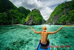 Enjoy Paradise in the Philippines >